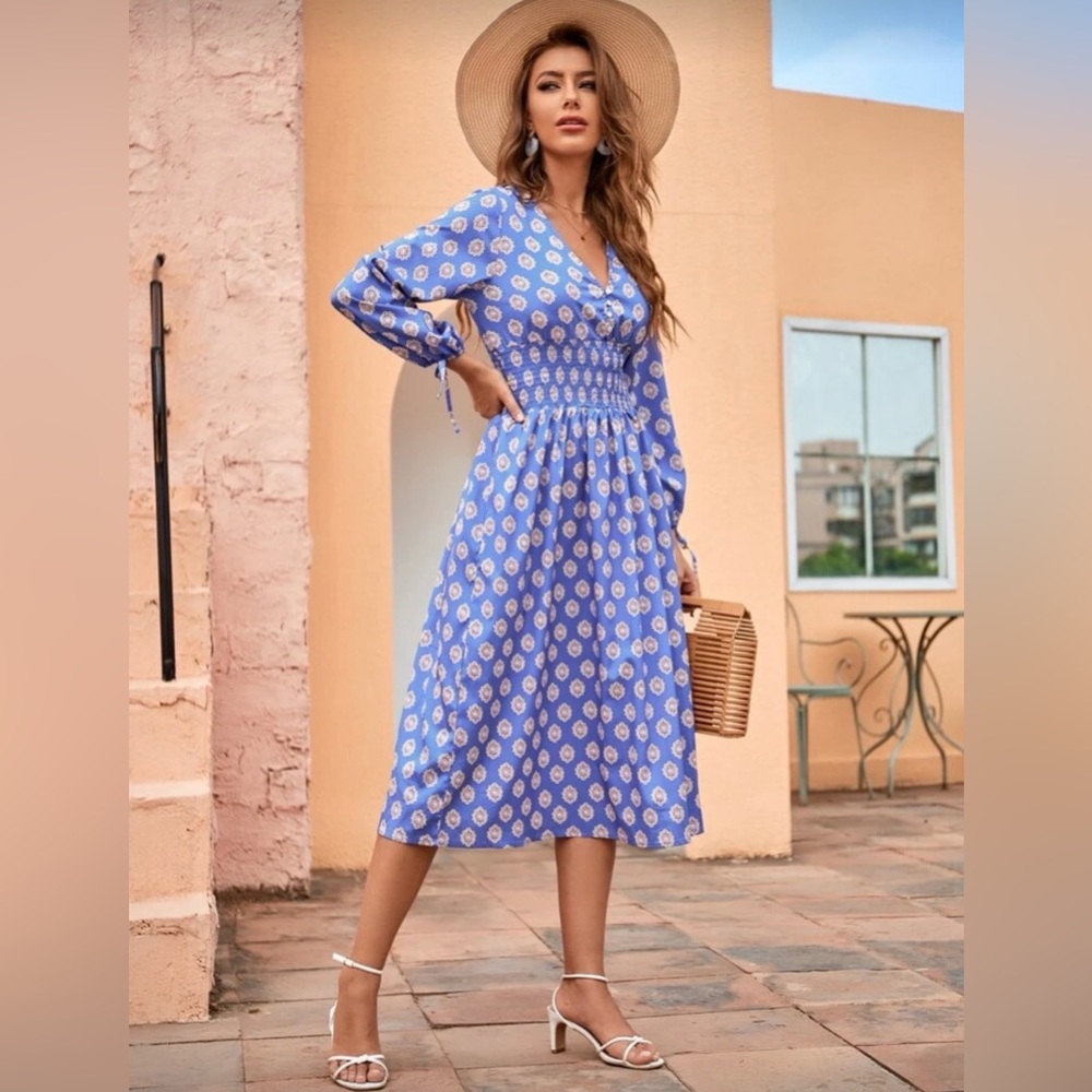 SHEIN | Blue Printed Shirred Waist Midi Dress XS Boho A-Line | WORN ONCE - Picture 4 of 5